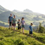 Familienwanderung in Damüls (c) Michael Kreyer - Bregenzerwald Tourismus